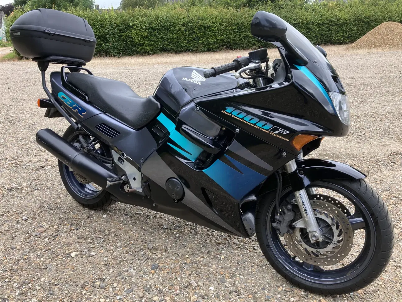Billede 1 - Honda CBR 1000F, SC24, Dual Brake