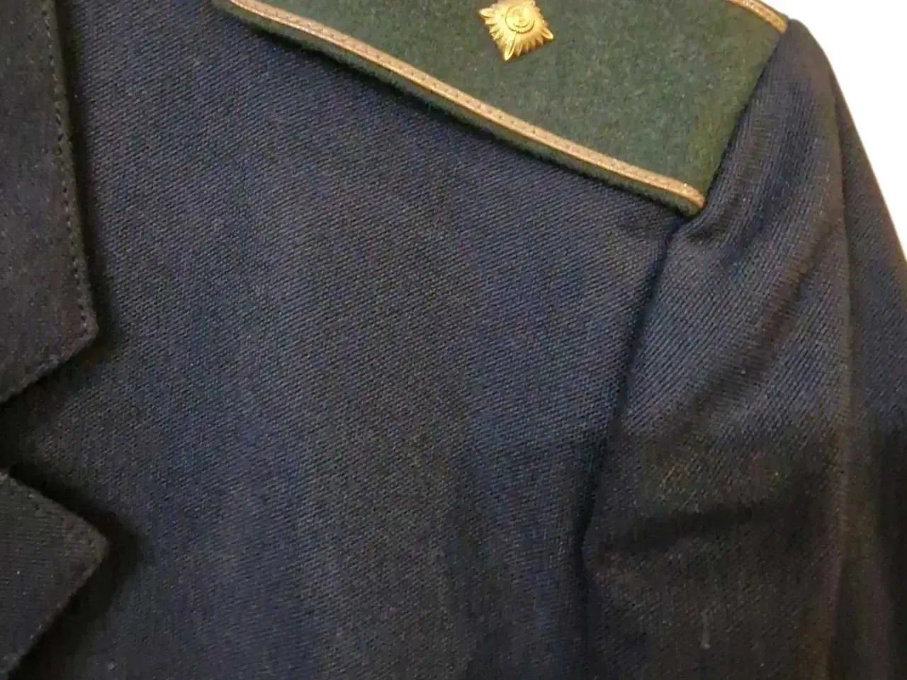 Billede 2 - Original dansk politi uniform