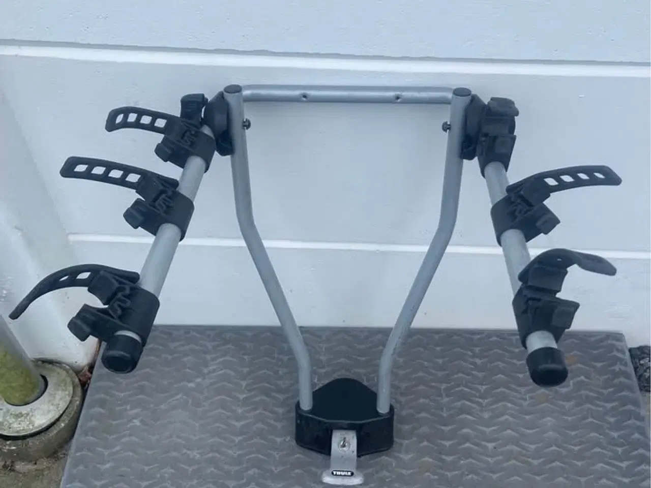 Billede 1 - Thule cykelholder 3 cykler, med 1 nøgle