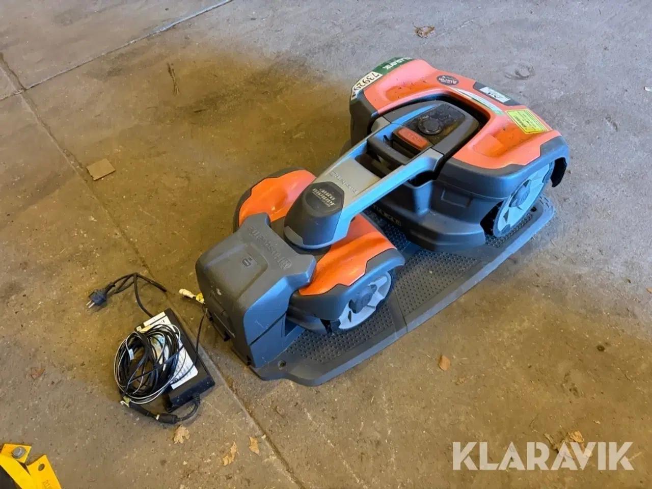 Billede 5 - Robotplæneklipper Husqvarna Professionel 535 AWD knækstyret