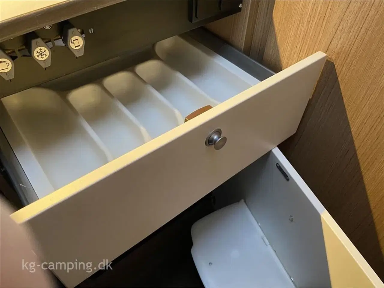 Billede 16 - 2021 - Carado V132 Edition 15 Lille kompakt autocamper under 6 meter, med masser af udstyr