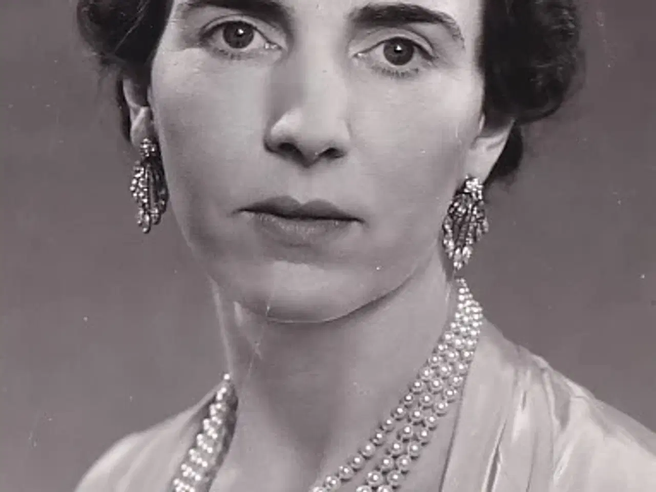 Billede 1 - Dronning Ingrid - Royale Pressefoto Elfelt 14x22 cm.