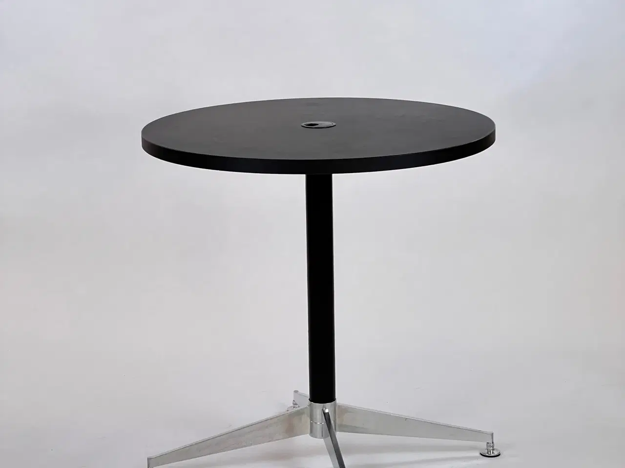 Billede 1 - Moderne Rundt Bord