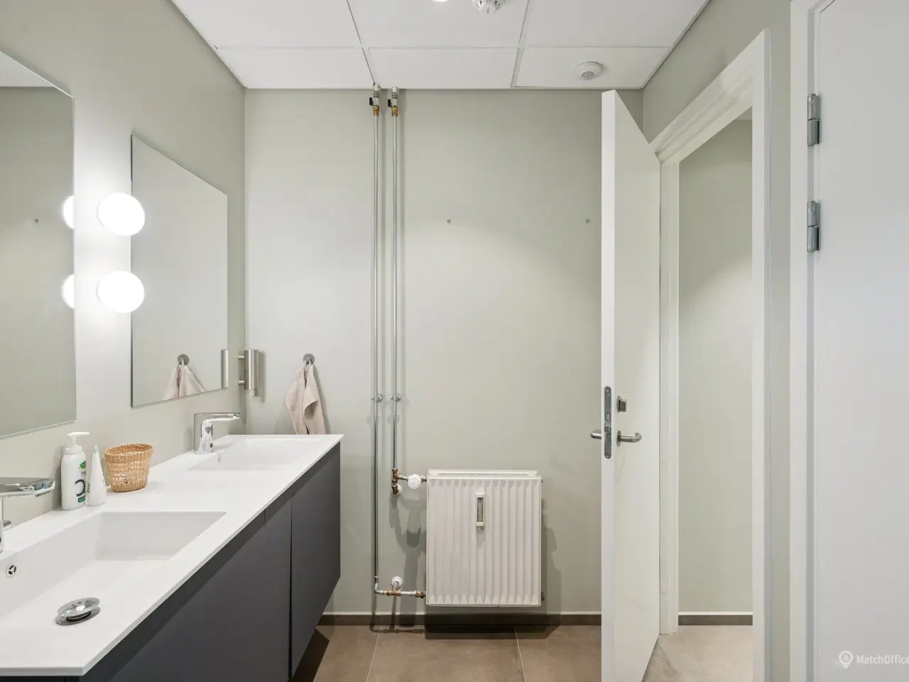 Billede 16 - Erhvervslejemål i tidligere industriejendom velegnet til mange formål