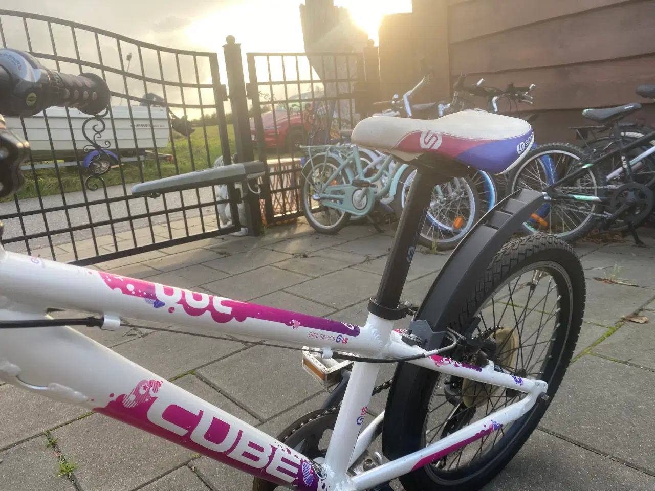 Billede 8 - Købt til 4100 kr 20 tommer prinsesse cykel