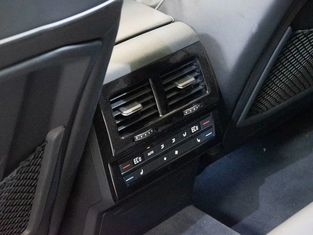 Billede 22 - VW Touareg 3,0 TDi 286 R-line aut. 4Motion