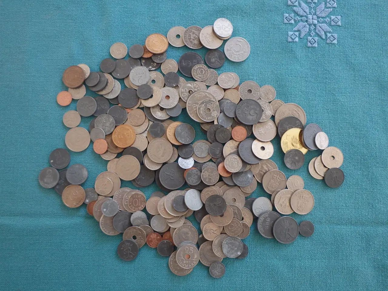 Billede 1 - Danmark 900 gr. mønter Blandede