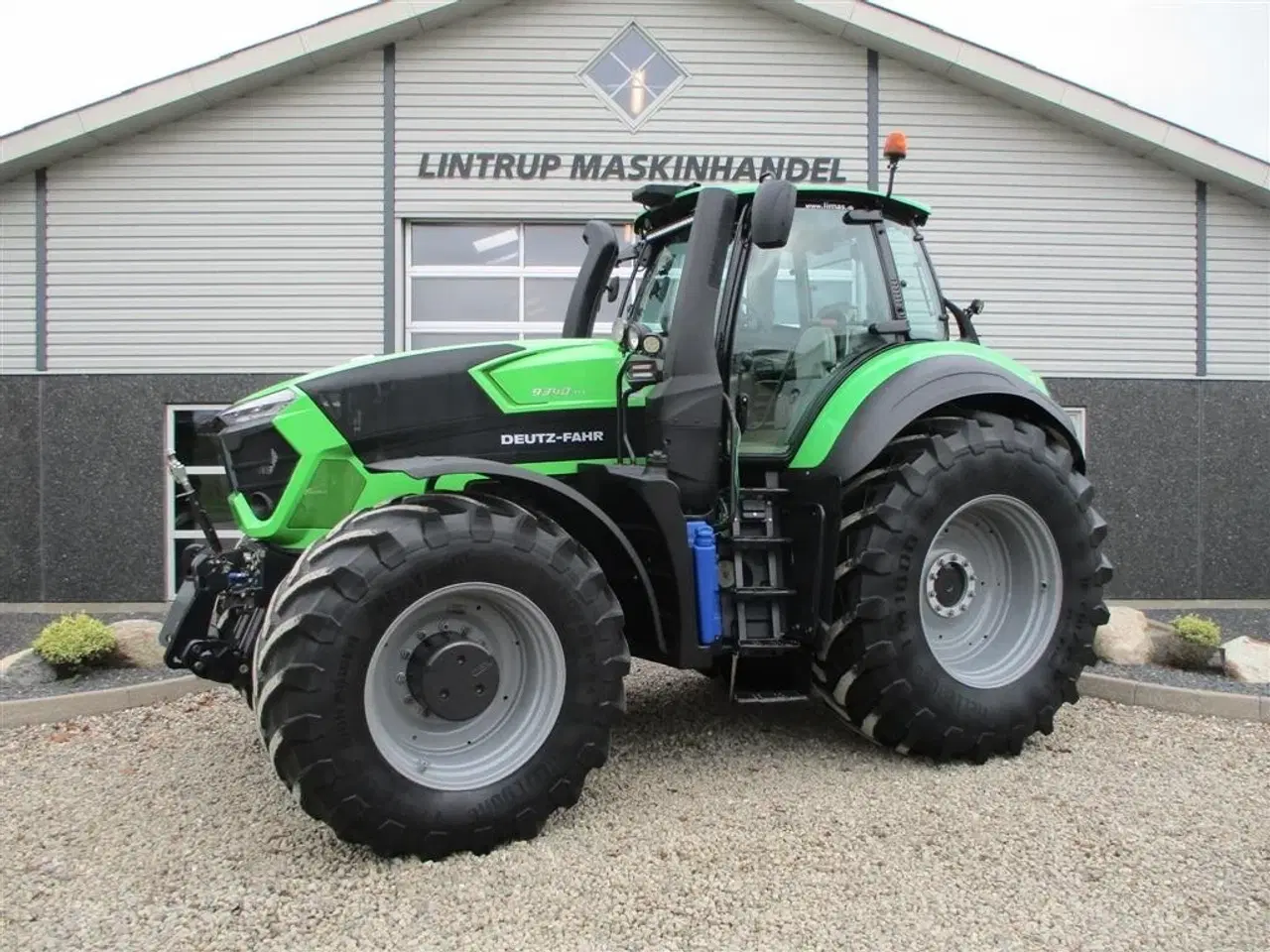 Billede 1 - Deutz-Fahr Agrotron TTV 9340 Med frontlift og frontPTO