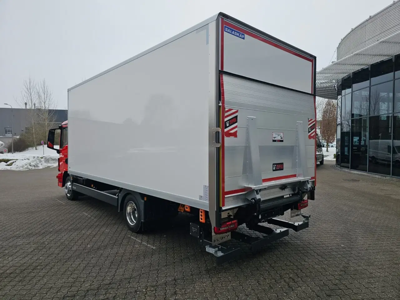 Billede 3 - MAN TGL 8.220 BL, Lukket kasse