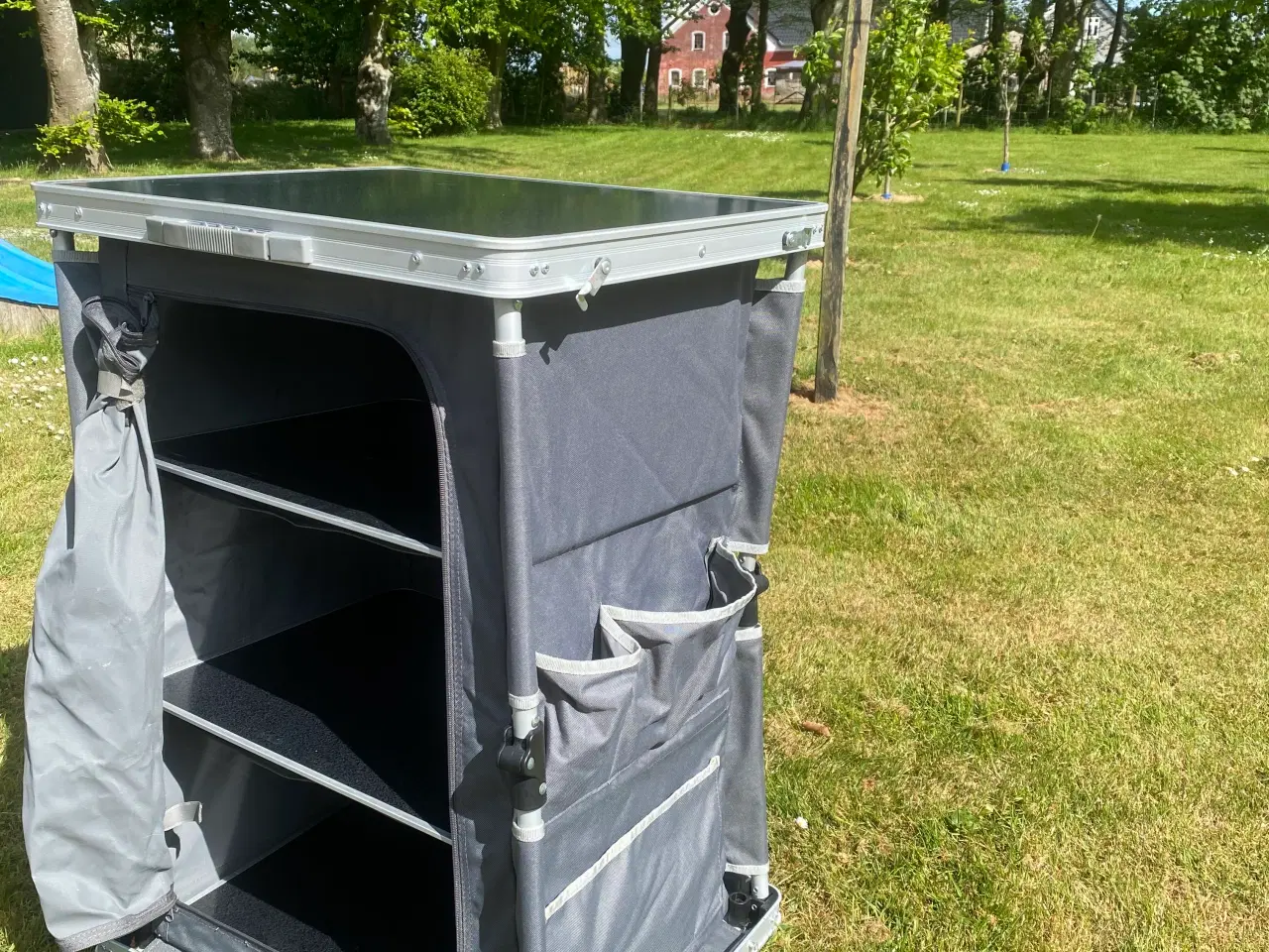 Billede 3 - Camping skab 