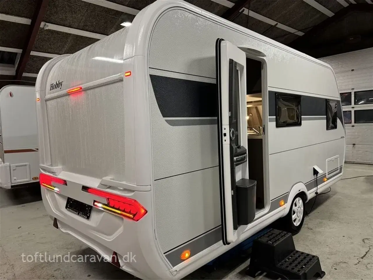Billede 9 - 2024 - Hobby On Tour 470 KMF   Sønderjyllands aut. HOBBY forhandler. Denne vogn er NU PÅ LAGER TIL OMGÅENDE LEVERING !!