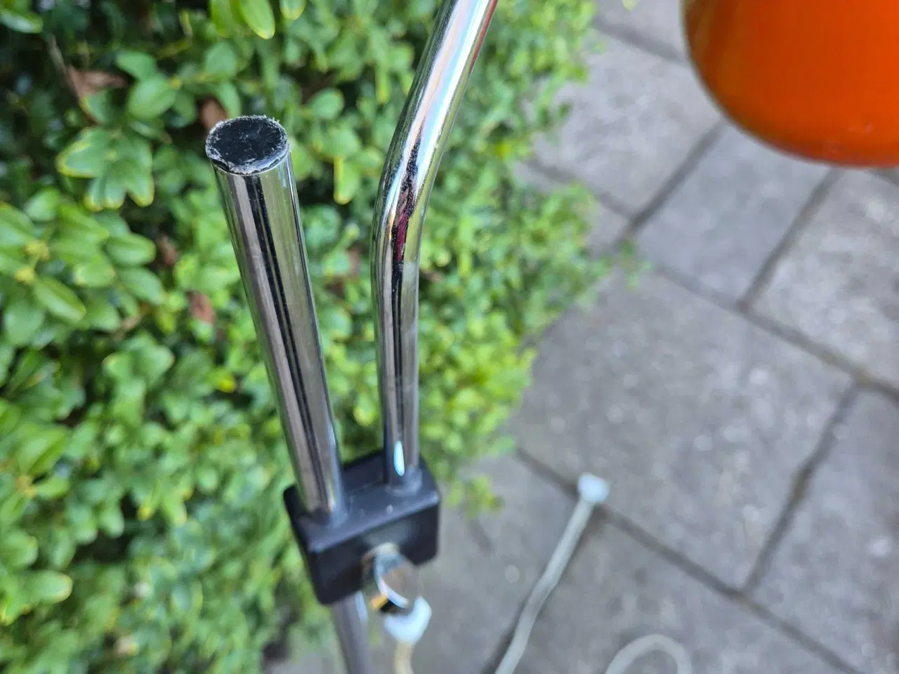 Billede 15 - Usædvanlig orange gulvlampe med den rette patina