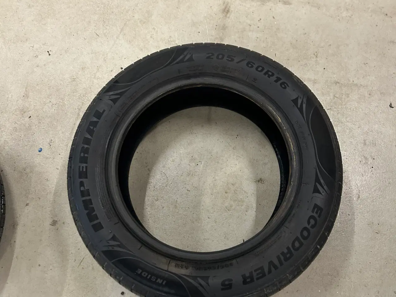 Billede 1 - 4 205 /60/16 sommerdæk købt 2025 kørt 5000 km