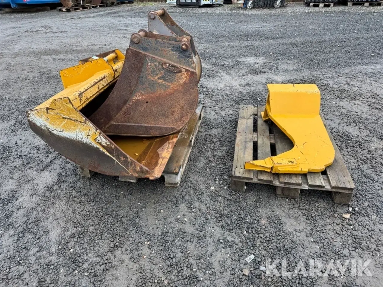 Billede 5 - Skovle Hydrema Og JST 3 styk og 1 styk grubbe