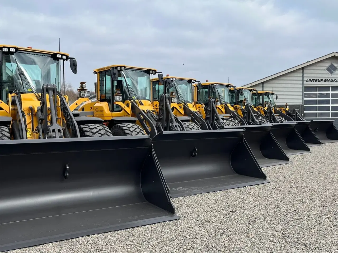 Billede 23 - Volvo L90H H2 AGRICULTURE Dansk-maskine, Co-Pilot, LANG-BOM & med 750mm Michelin MEGA X BIB hjul.