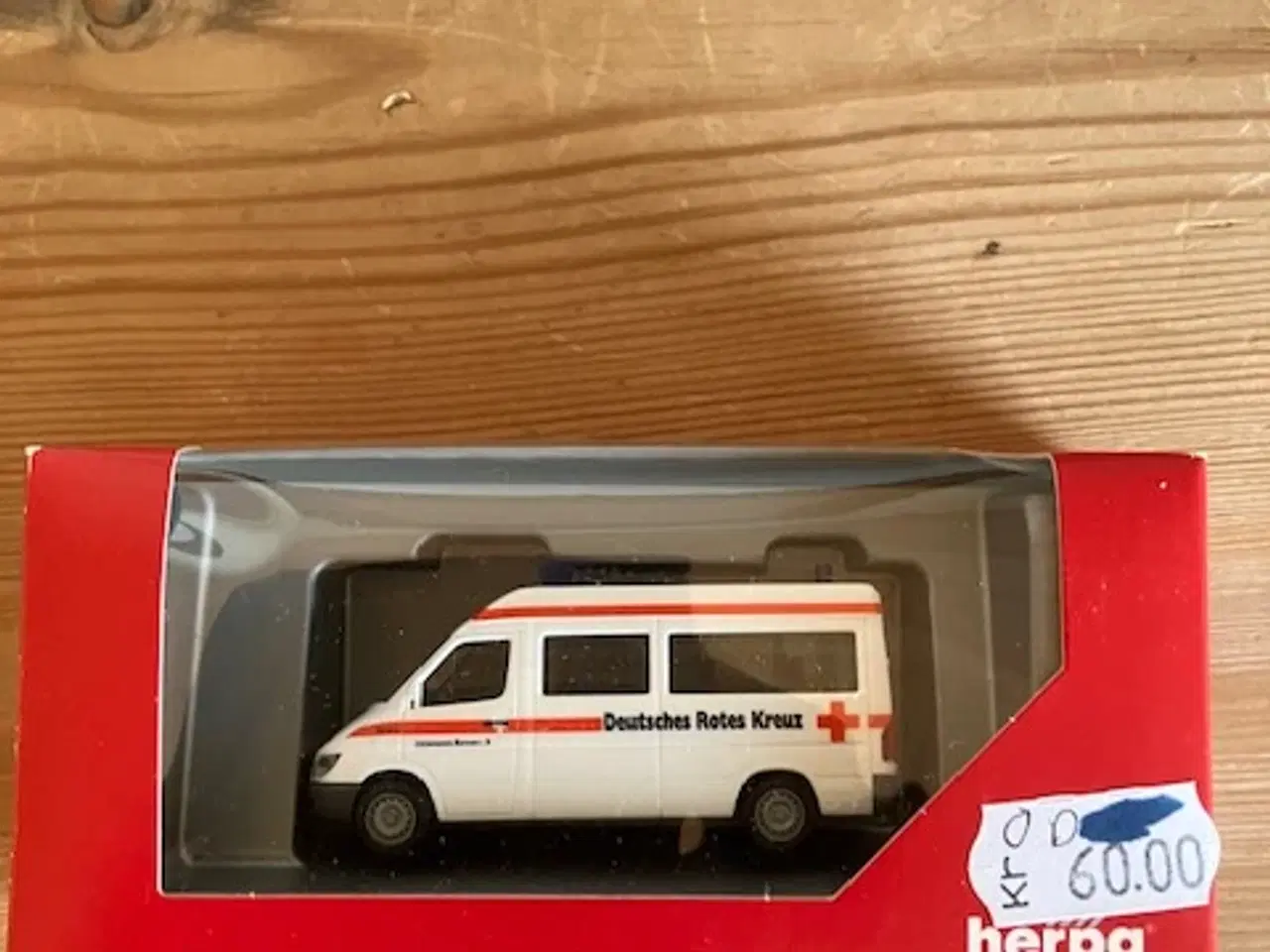 Billede 1 - Herpa Deutches Rote Kreusm Mercedes Sprinter 6817 