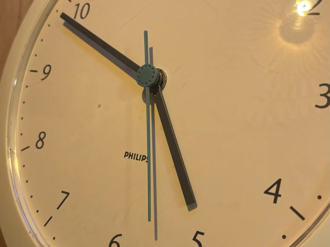 Billede 2 - Philips vægur fra 1980’erne