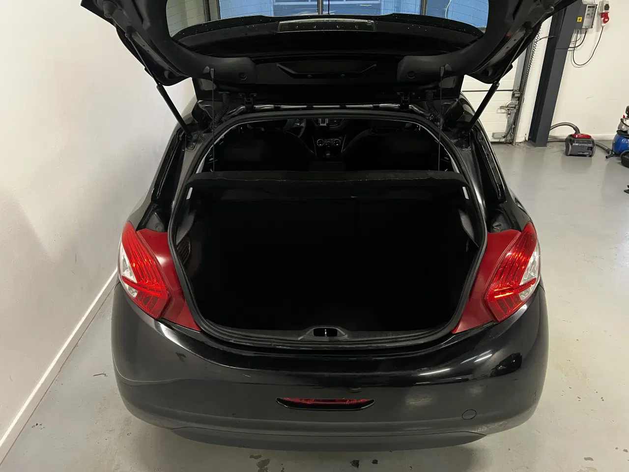 Billede 13 - Peugeot 208 1.6 HDI