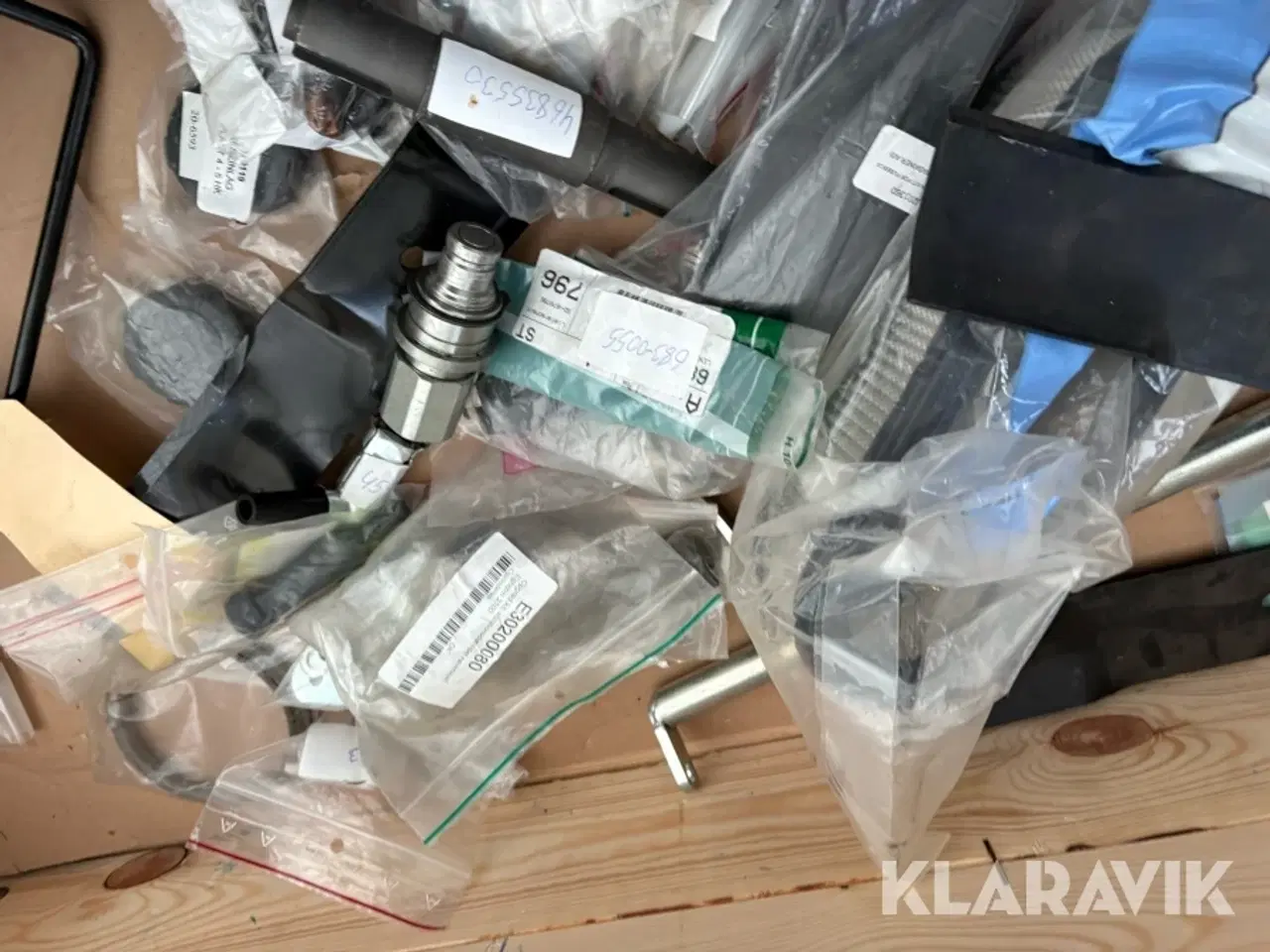 Billede 11 - 4 paller Blandet Reservedele