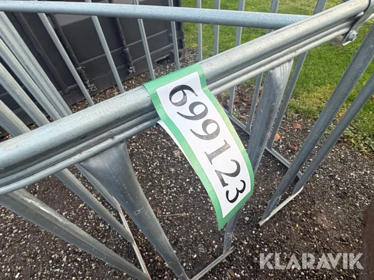 Billede 11 - Fodervogn og høhæk Randersbør