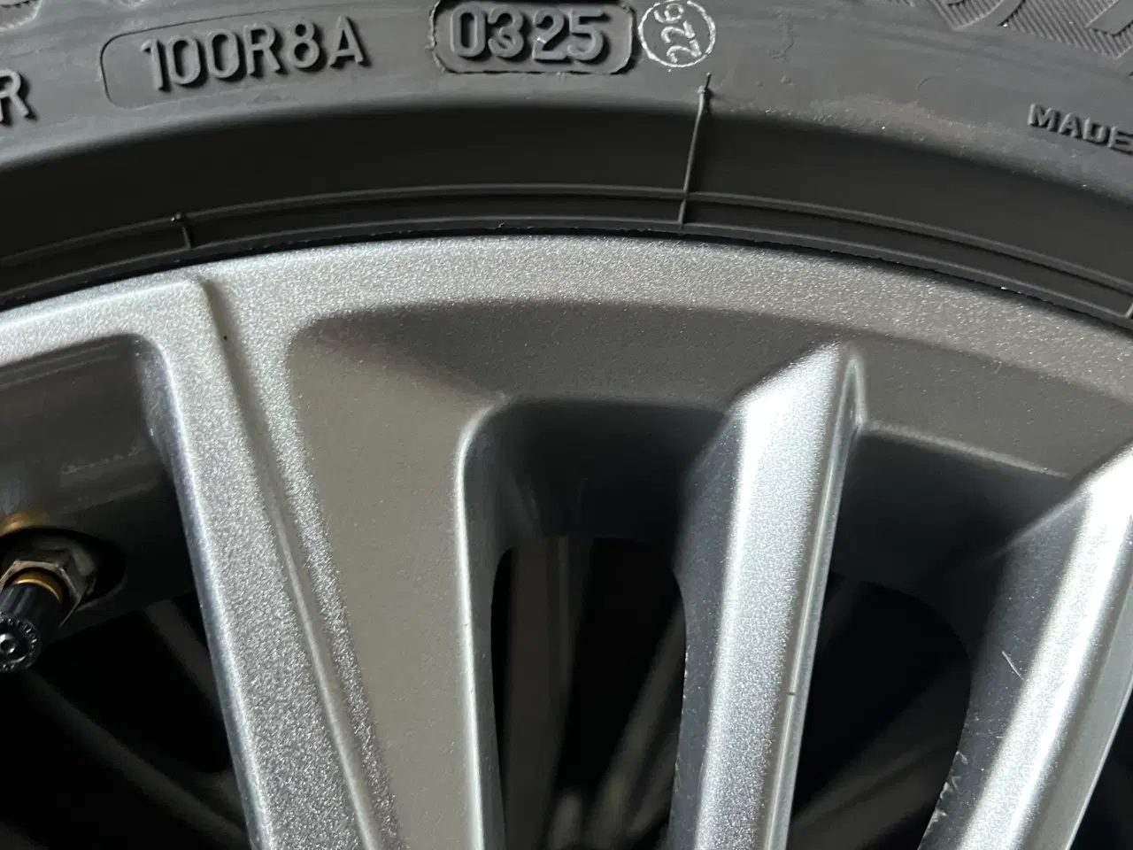 Billede 4 - Orginale Toyota alufælge