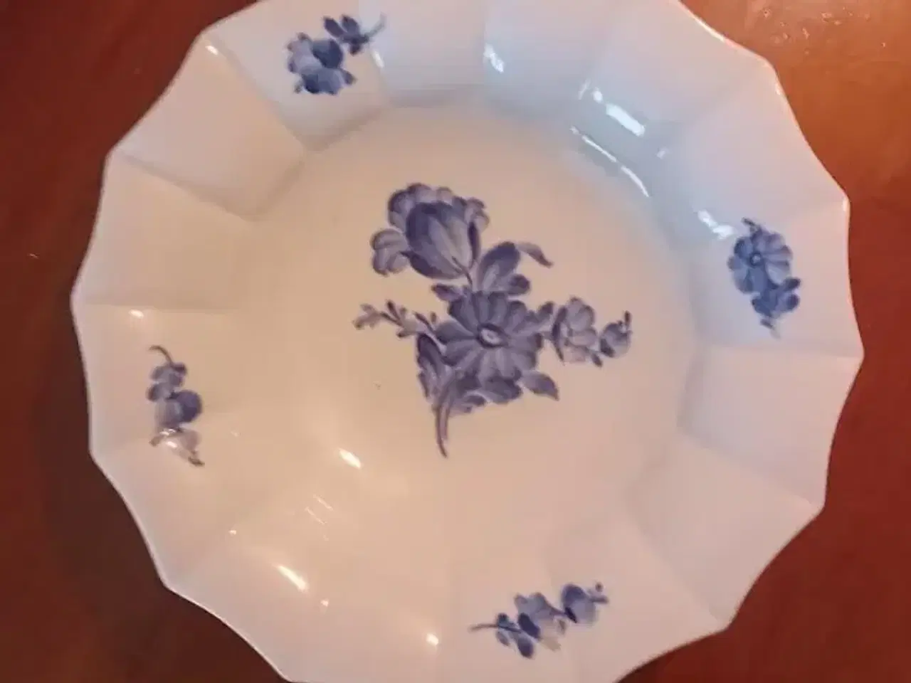 Billede 1 - Serveringsfad Blå Blomst 10/8538
