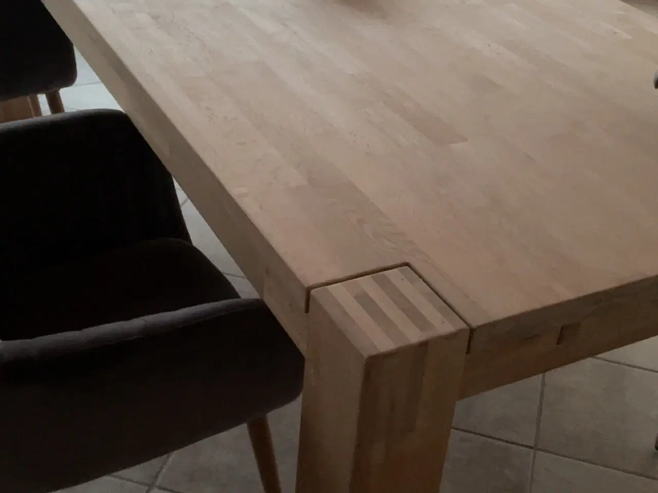 Billede 1 - Spisebord i egetræ 