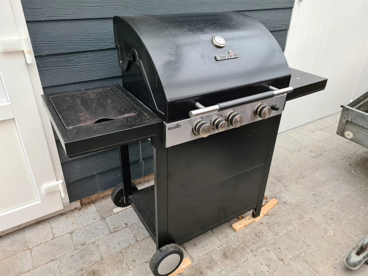 Billede 1 - Gasgrill