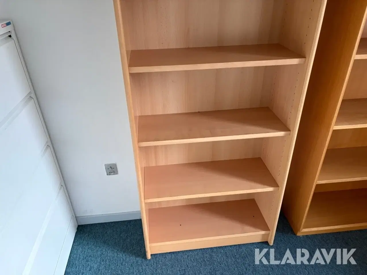 Billede 7 - Stort lot med kontormøbler