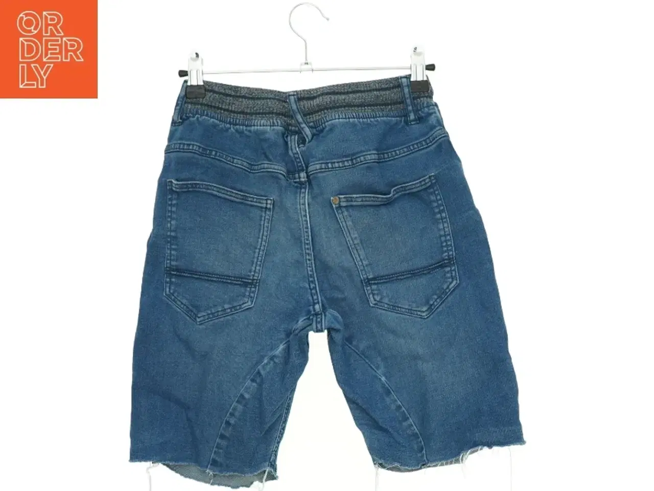 Billede 2 - Shorts fra H&M (str. 146 cm)