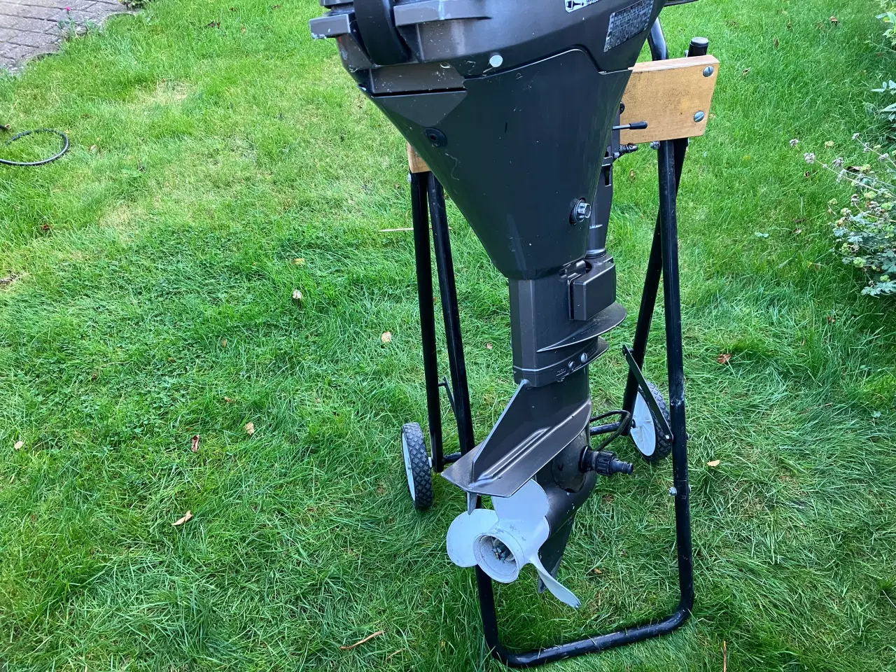 Billede 2 - Tohatsu påhængsmotor 4takts kort ben