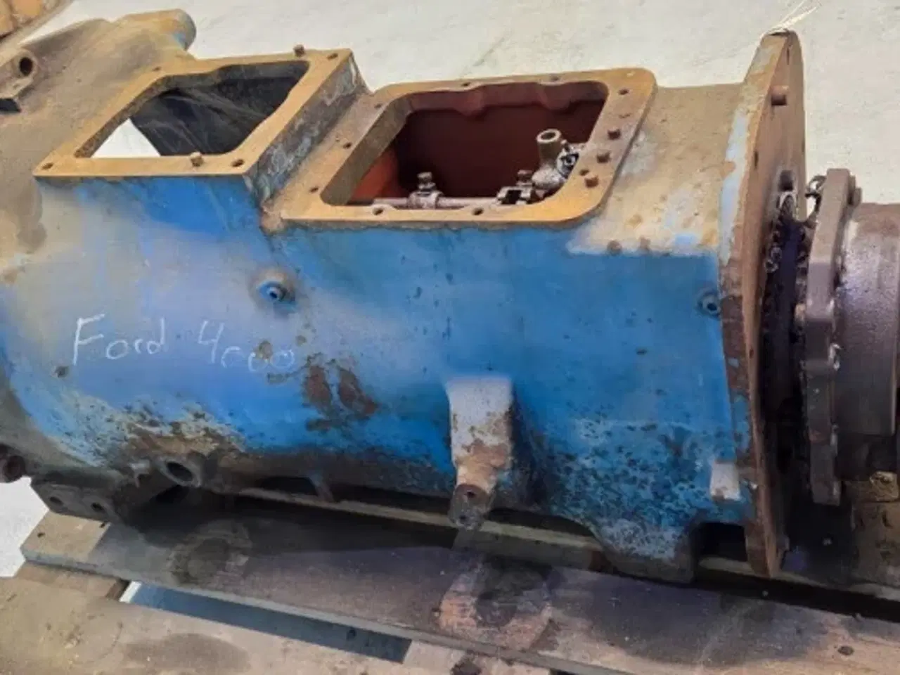 Billede 11 - Ford 4000 Gearkasse