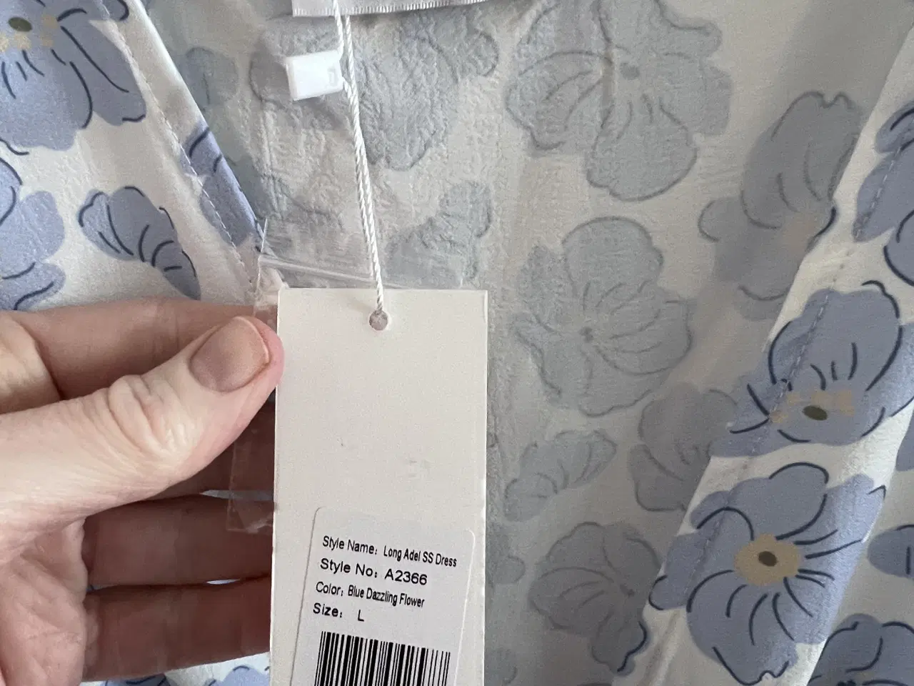 Billede 3 - BYIC kjole, fejlkøb