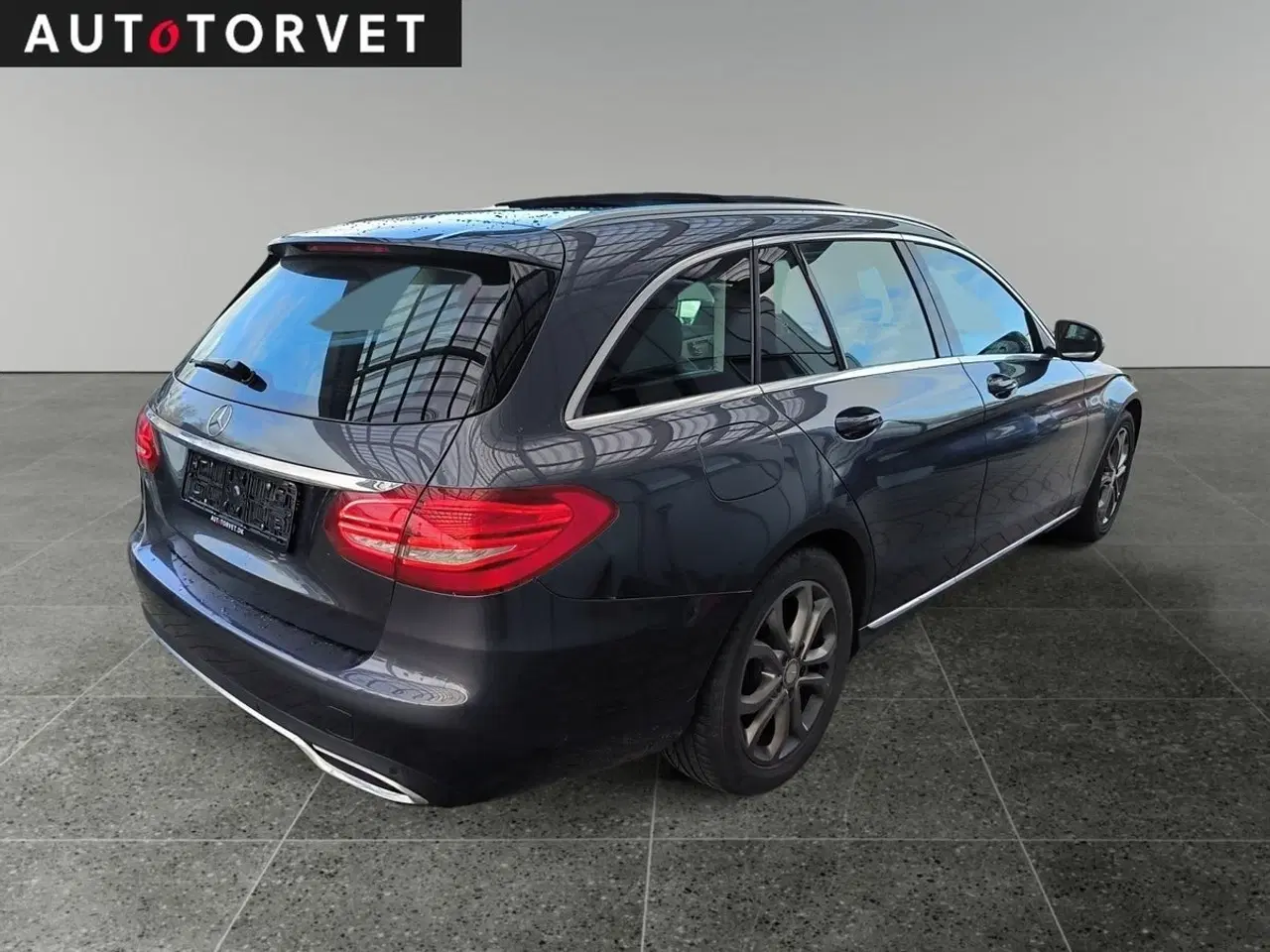 Billede 3 - Mercedes C220 d 2,2 Avantgarde stc. aut.