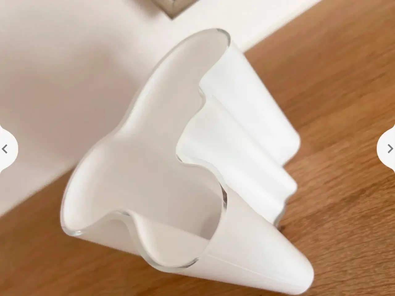 Billede 2 - Alvar Alto vase hvid. 12 cm.