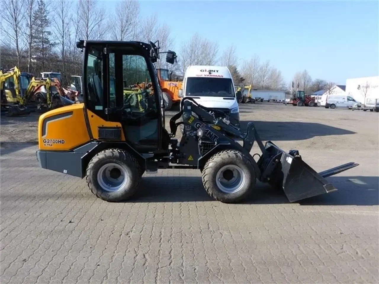 Billede 6 - GiANT G2700X-tra g2700 x-tra hd med cabine