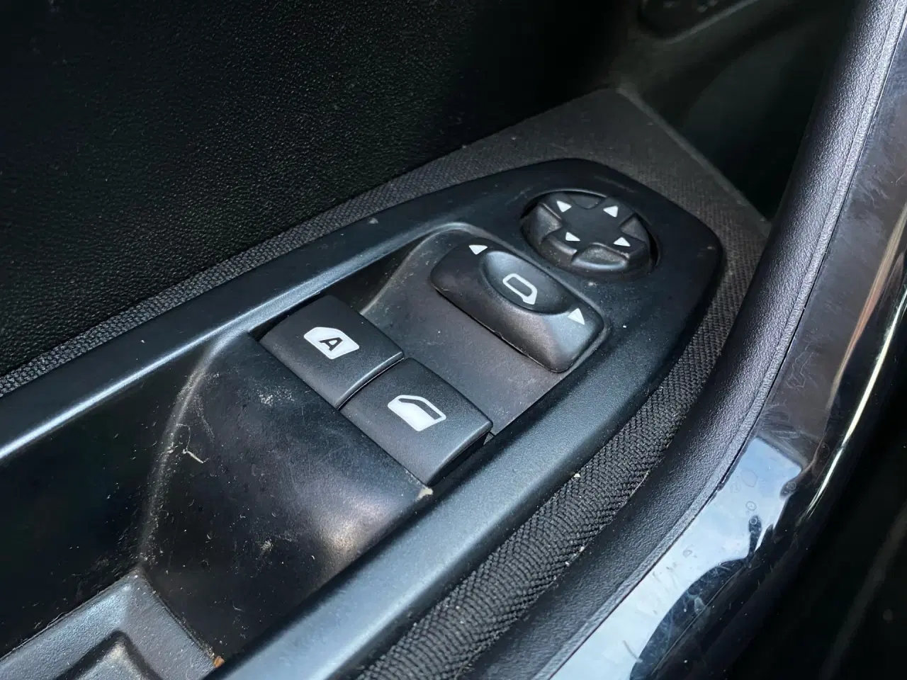 Billede 18 - Peugeot 208 1,2 VTi City 82HK 3d