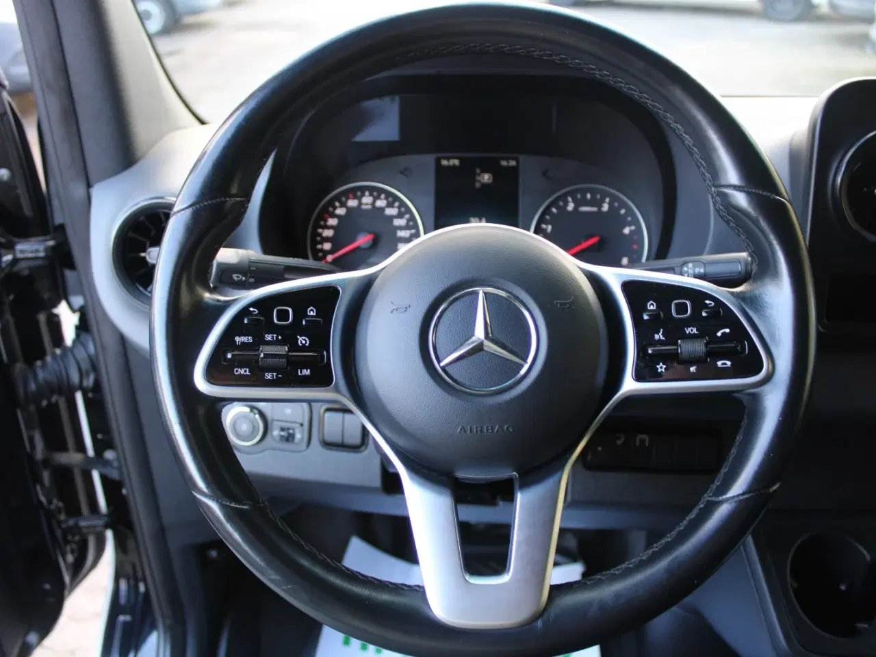 Billede 4 - Mercedes Sprinter 314 2,2 CDi A2 Alukasse m/lift FWD