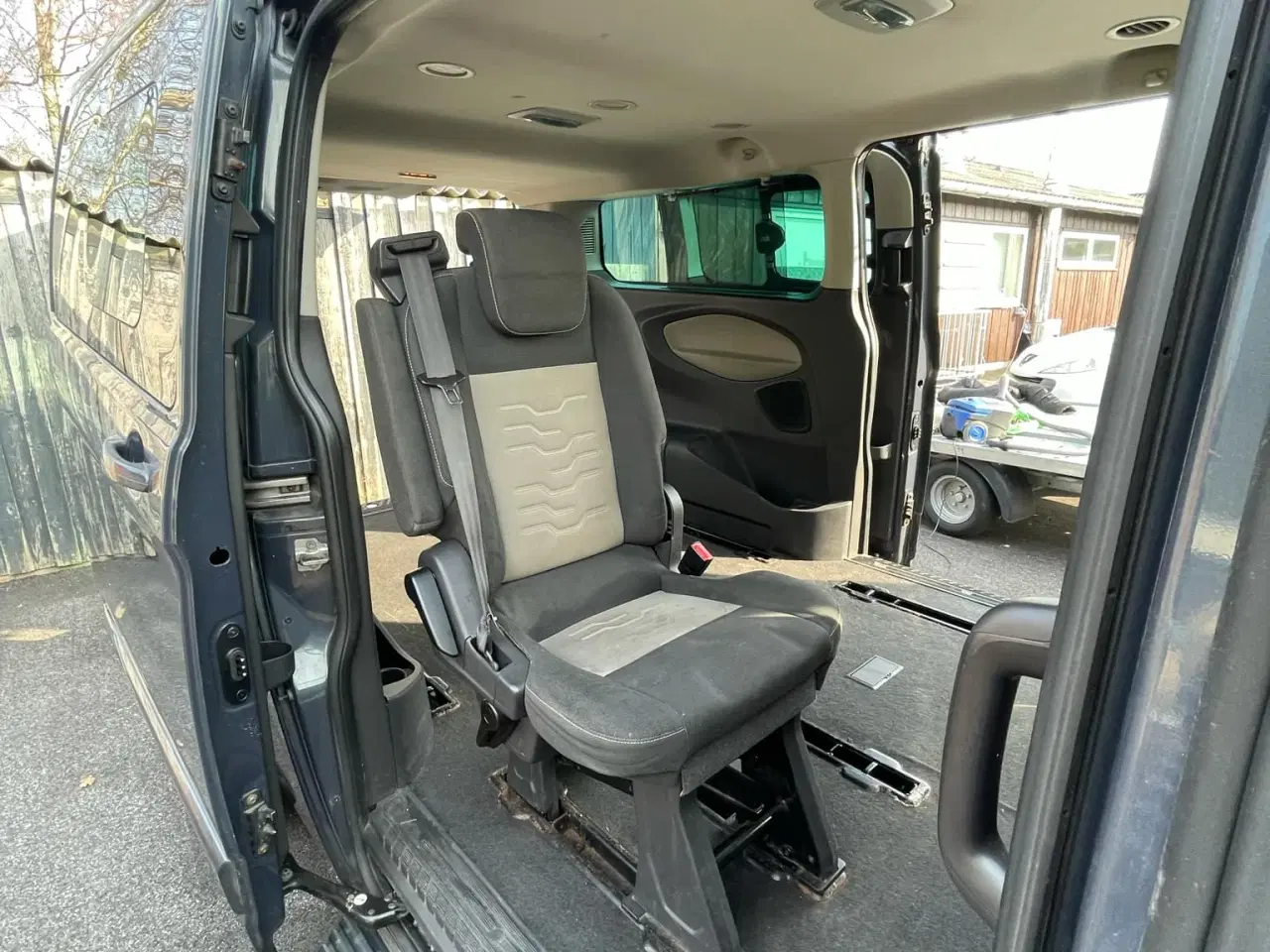 Billede 12 - Ford Tourneo Custom 9 pers. minibus 155hk