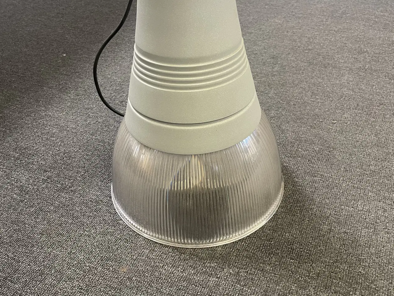 Billede 4 - Industri lampe  flere farver
