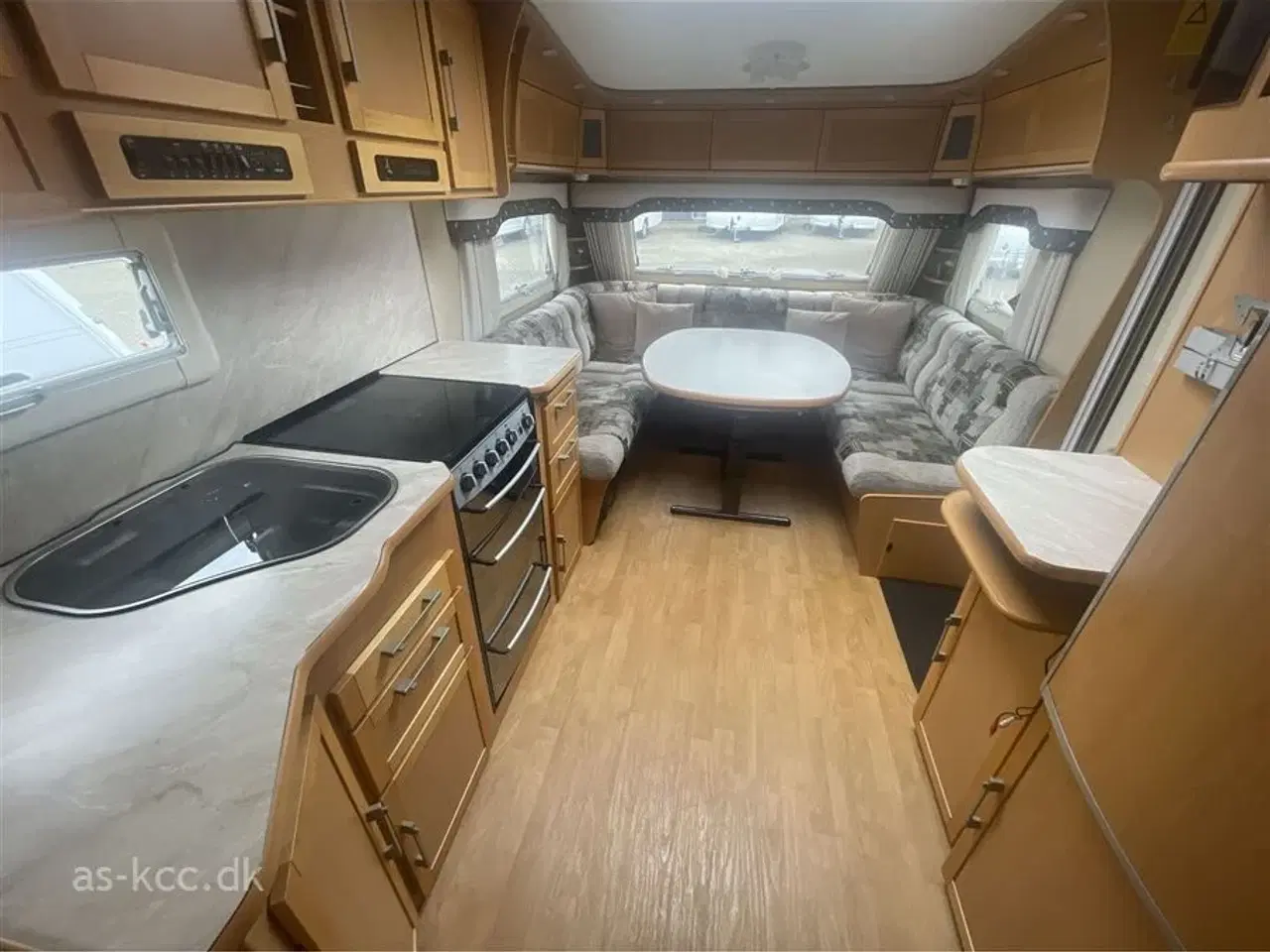 Billede 11 - 2007 - Kabe Royal 560 XL KS