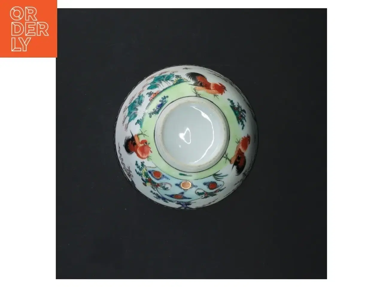 Billede 2 - Kinesisk porcelænsskål med farverige dekorationer (str. Ø 12 cm)