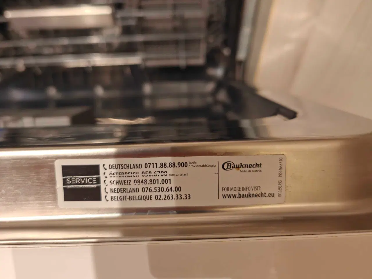 Billede 1 - Opvaskemaskine Bauknecht BUO3T132P