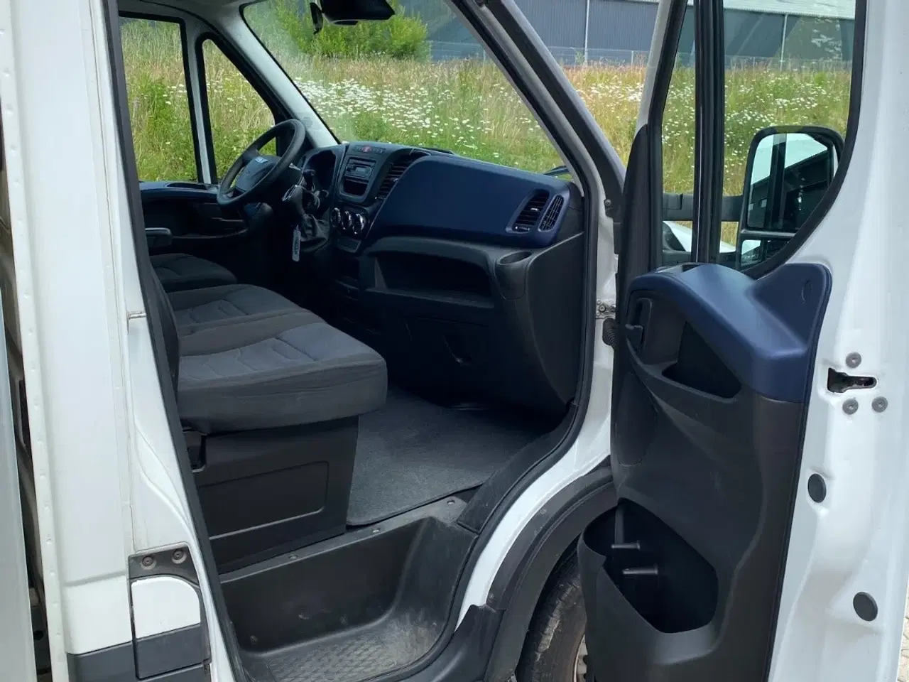 Billede 13 - Iveco Daily 2,3 35S16 9m³ Van