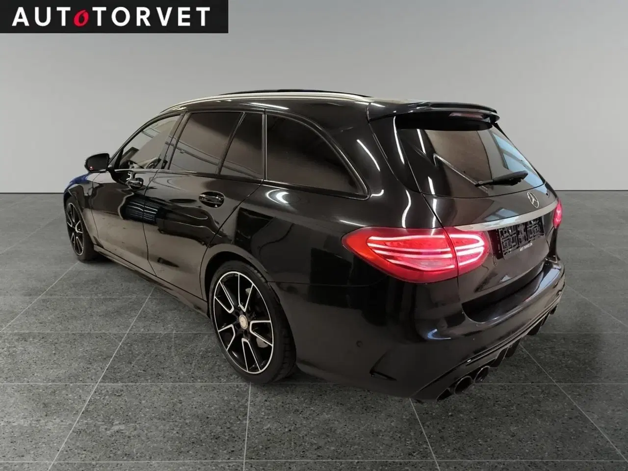 Billede 4 - Mercedes C450 3,0 AMG Sport stc. aut. 4Matic