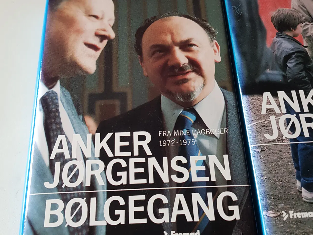 Billede 4 - Anker Jørgensen bøger