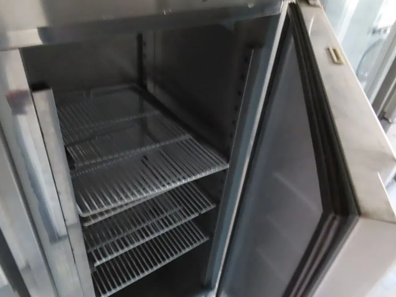 Billede 3 - Dobbeltfryseskab VIBOCOLD VRF1420