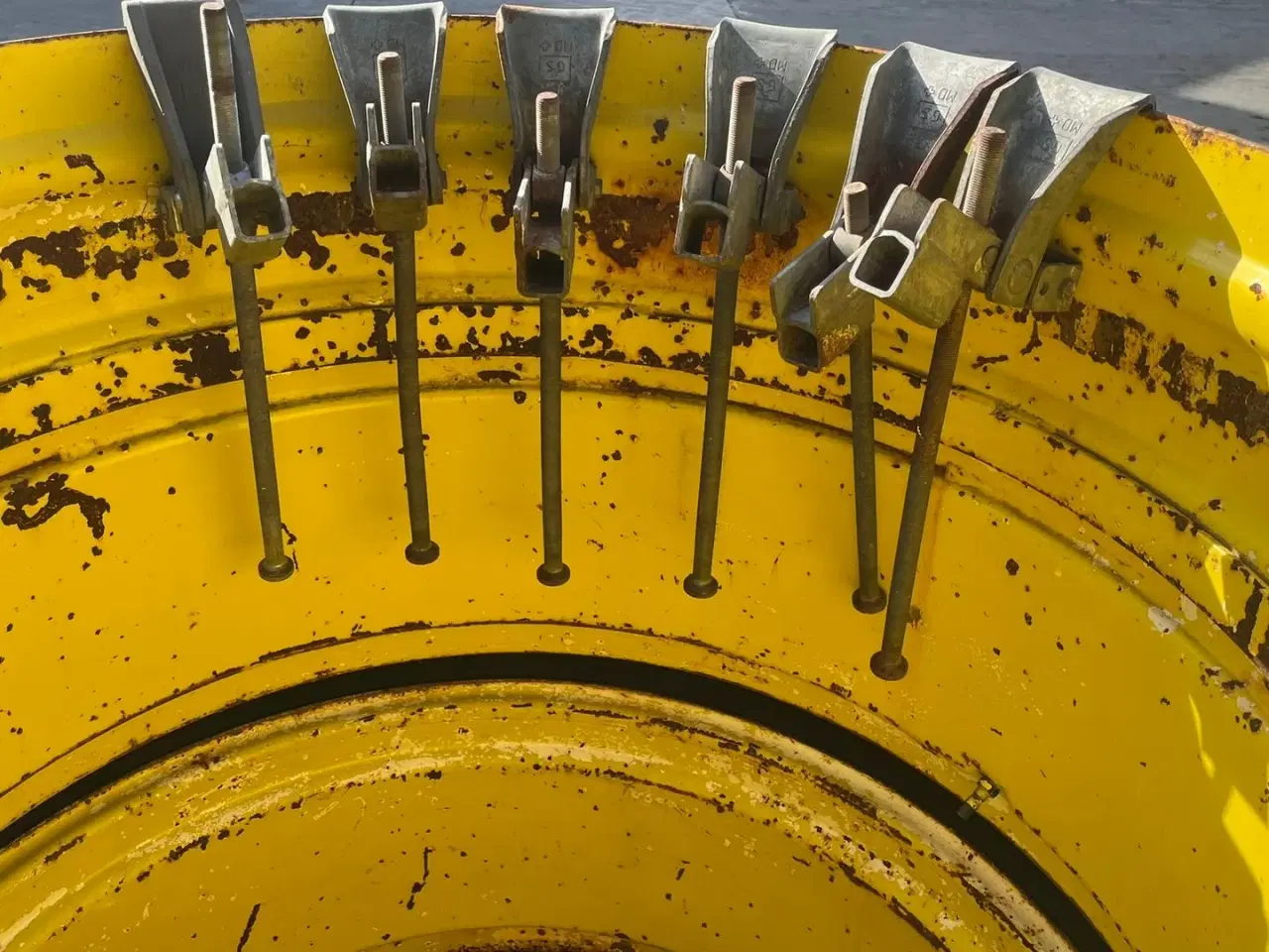 Billede 5 - Kleber 16.9-38 med ring og 6stk låse