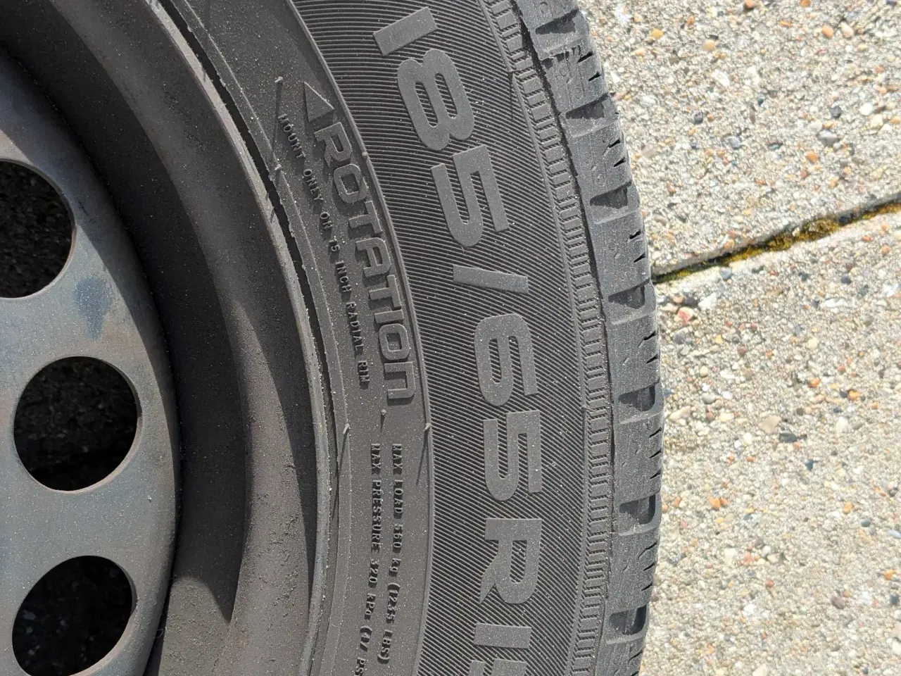 Billede 2 - Nokian vinterdæk på stålfælge 185/65R15