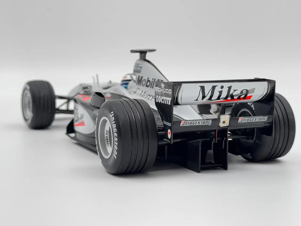Billede 10 - 2000 McLaren-Mercedes MP4/15 #1 - 1:18  
